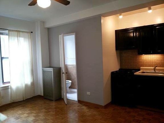 3rd image of 1140 N La Salle Dr APT 227