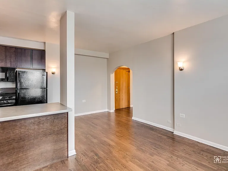 7301 N. Sheridan — Photo 35