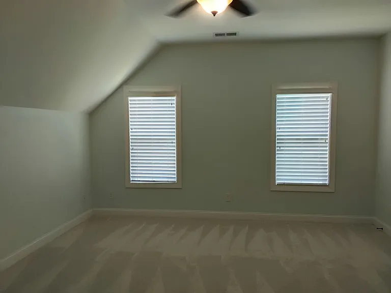 223 Taylorwood Dr — Photo 21