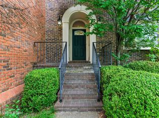 295 Patchen Dr, Lexington, KY 40517