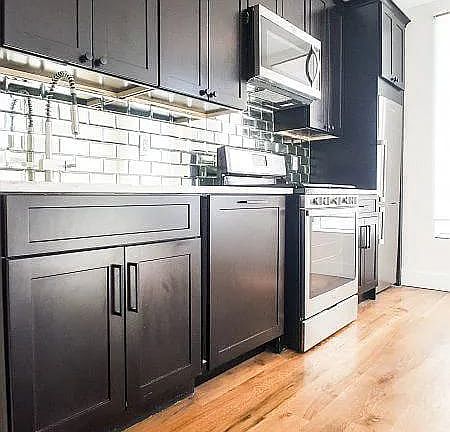 2nd image of 459 E 135th St #3B