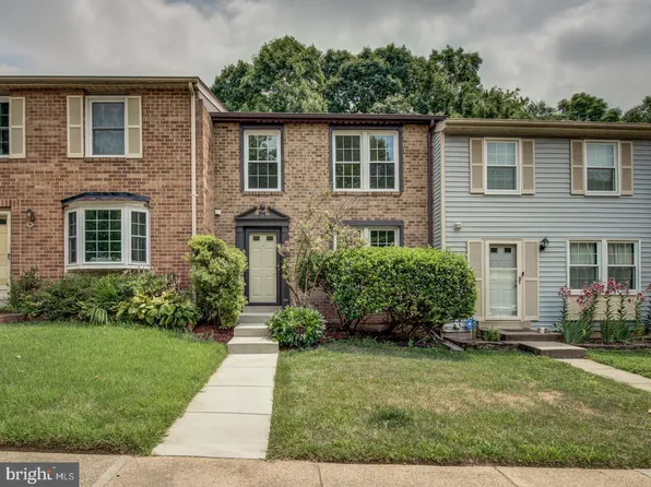 5835 Rock Forest Ct, Centreville, VA 20121