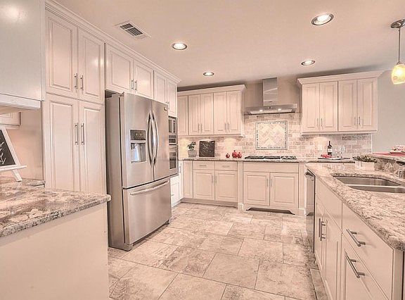 5th image of 6501 Glendora Dr NE