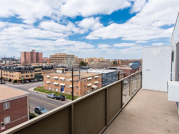 4th image of 799 N Dahlia St #607
