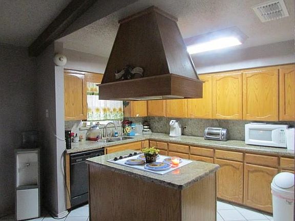 5th image of 1517 Nightingale Ave