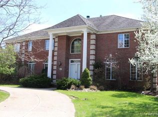 187 Roxbury Park, East Amherst, NY 14051