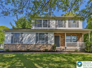 1875 Jenkins Dr, Easton, PA 18040