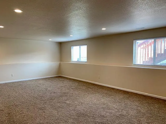 1235 Kodiak Dr — Photo 16