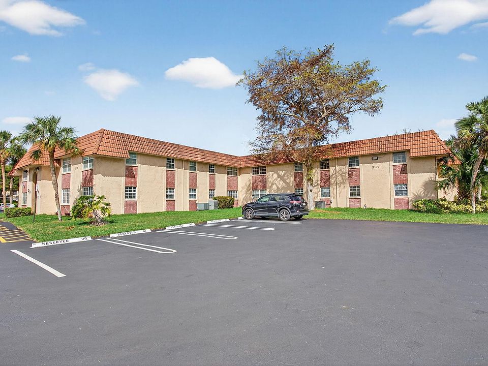 1st image of 8105 NW 27th Street #3