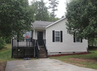 805 Hounds Chase Dr, Durham, NC 27703