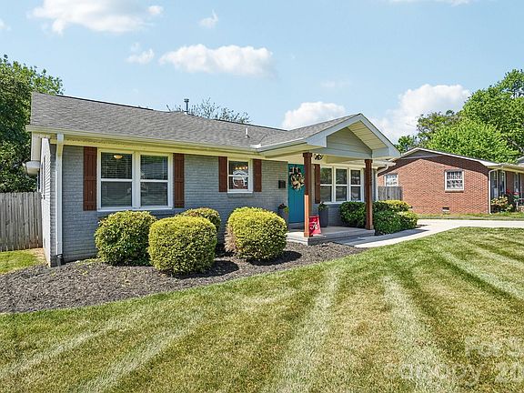 3rd image of 4238 Donnybrook Pl