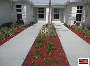 524 SE 6th Ter, Cape Coral, FL 33990