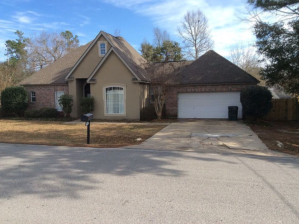 5435 Diamondhead Drive East 