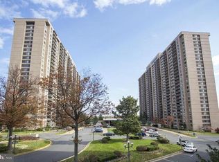 3705 S George Mason Dr APT 112S, Falls Church, VA 22041