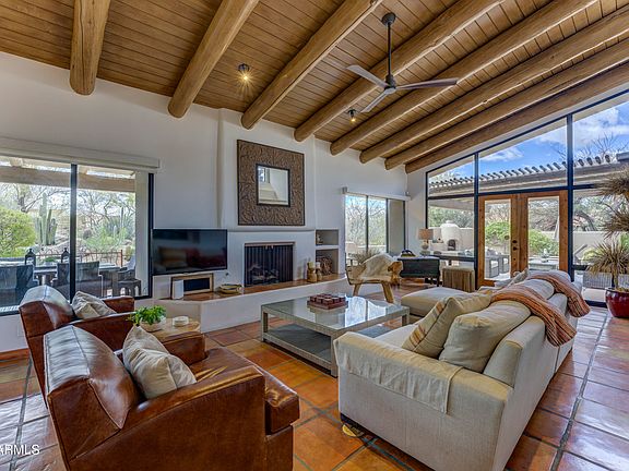 3rd image of 9231 E WHITETHORN Circle