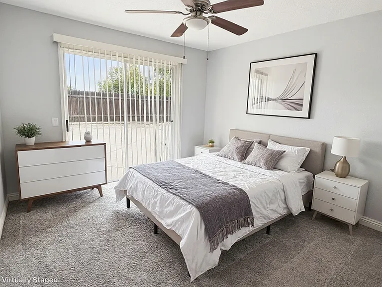 12426 Lilac Ct — Photo 4