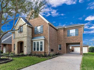 8310 Crescent Knolls Dr, Richmond, TX 77406