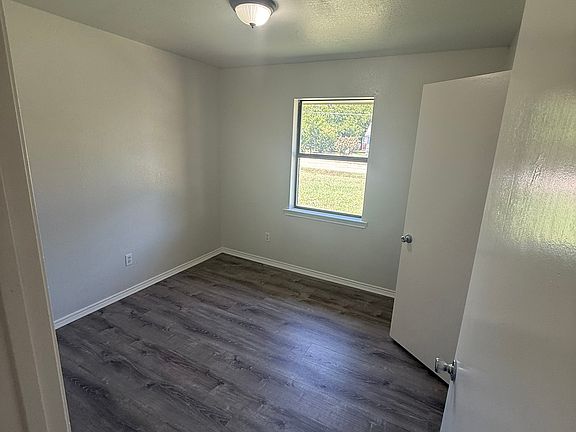 2nd image of 660 Hardeman