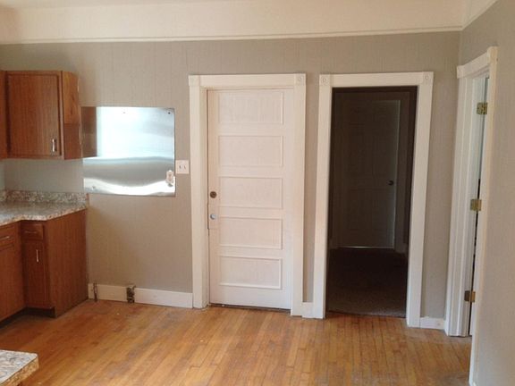 5th image of 6029 W Park Hill Ave Floor 1