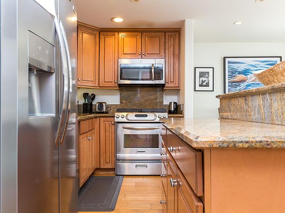 5th image of 715 Asbury Ct Unit A