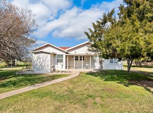 1790 N Piedra Rd, Sanger, CA 93657