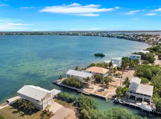 1124 De Lussan Ln, Cudjoe Key, FL 33042