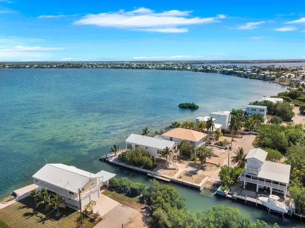 1124 De Lussan Ln, Cudjoe Key, FL 33042