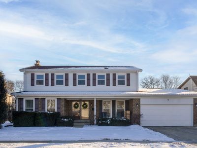 (Undisclosed Address), Arlington Heights, IL, 60004