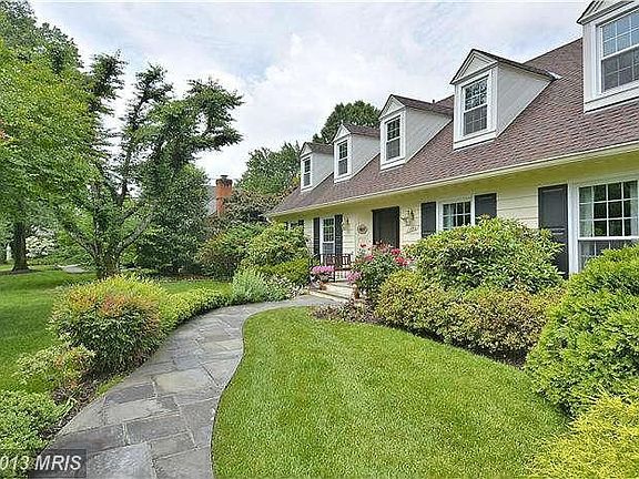 2nd image of 11130 Stephalee Ln