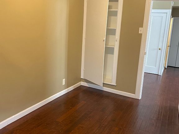 4th image of 25-77 36th St #2