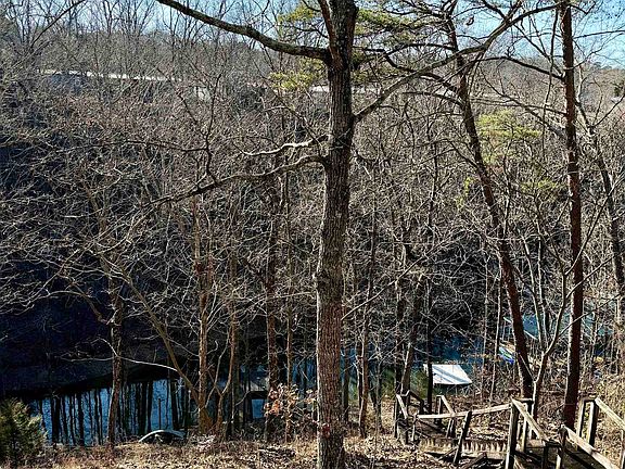 4th image of 87 County Road 135
