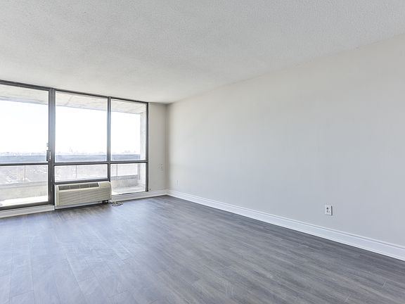 3rd image of 500 Duplex Ave #806