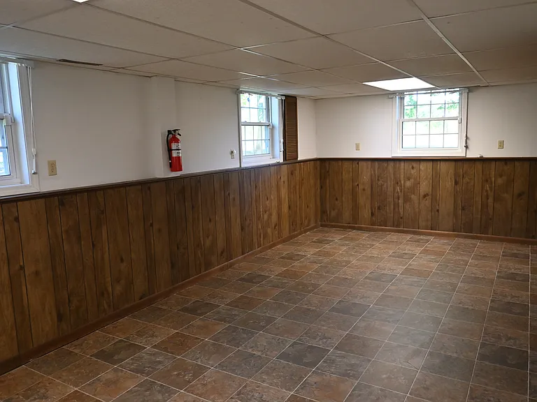 2990 E Coleman Rd — Photo 20
