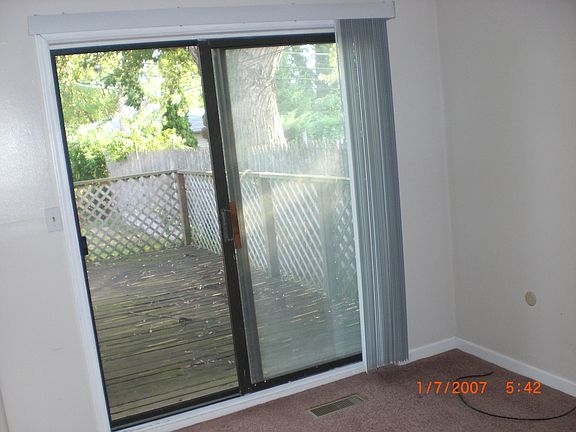3rd image of 22620 Furton St