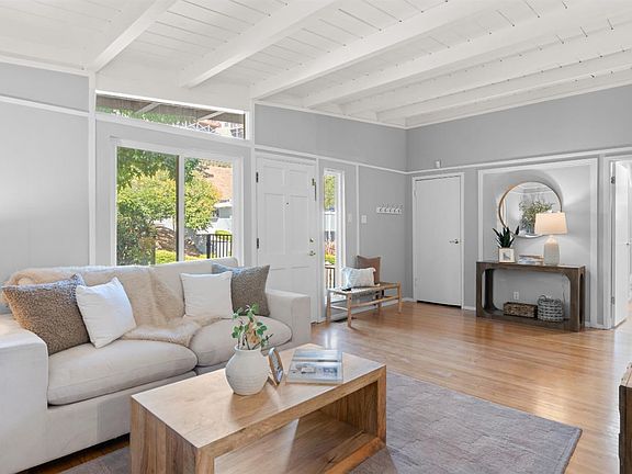 4th image of 28 Windsor Avenue