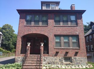 27 1/2 Priscilla Rd, Boston, MA 02135
