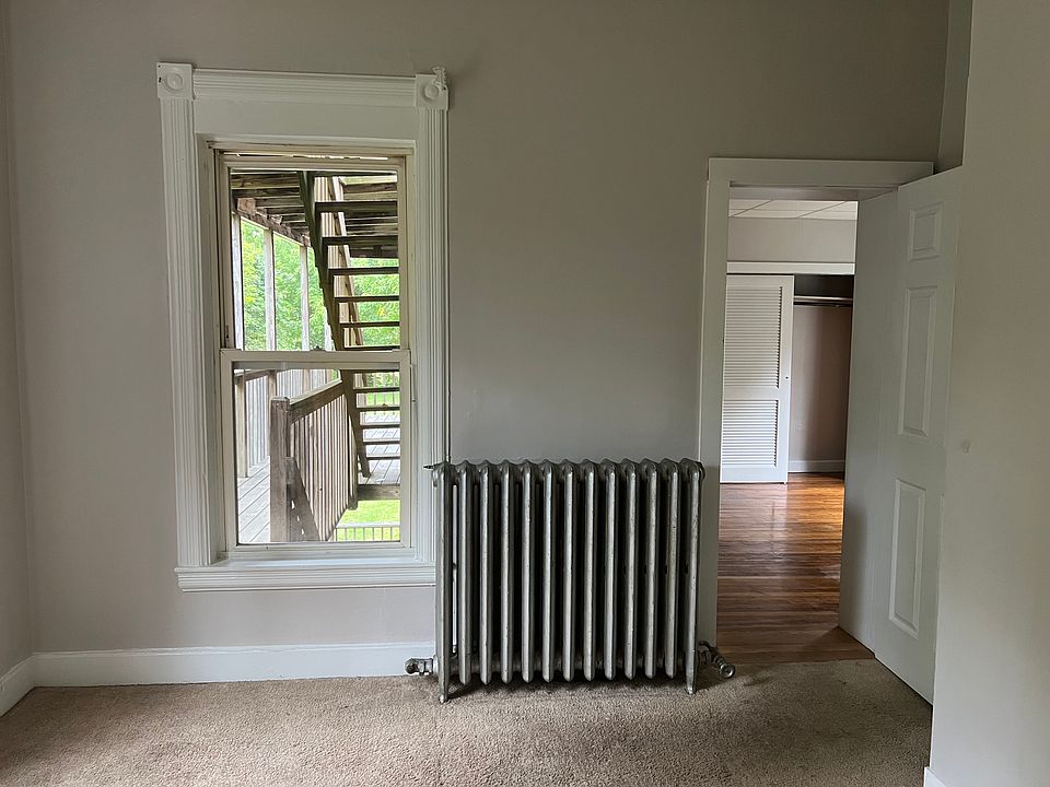 Bedroom #1