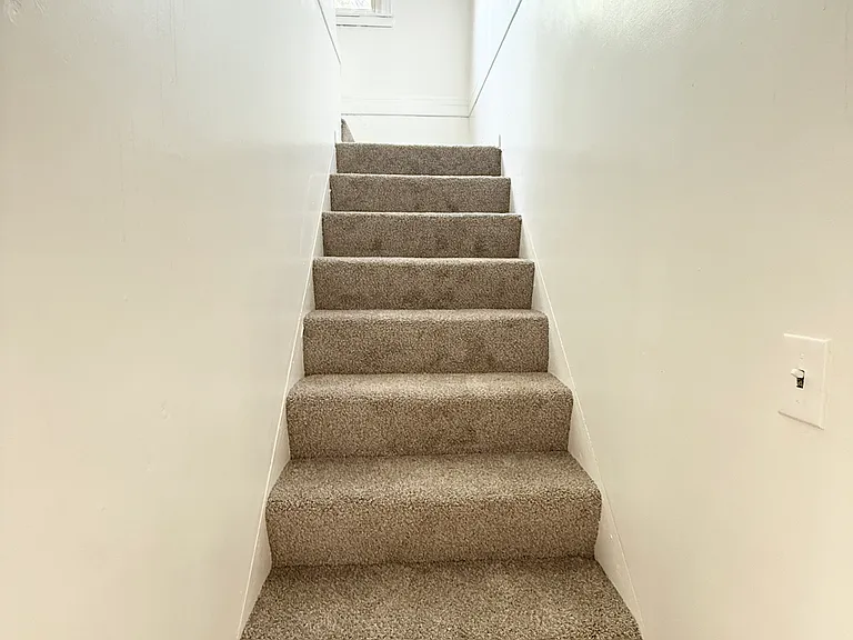 11715 Minock St — Photo 9
