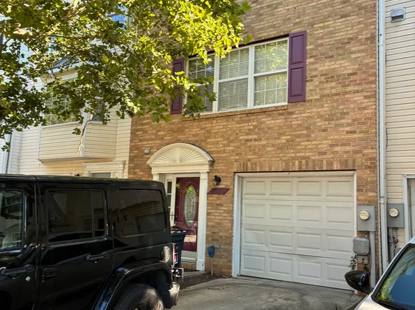 2521 Markham Ln, Landover, MD 20785