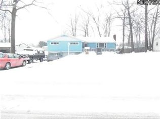 5335 W Radio Rd, Austintown, OH 44515