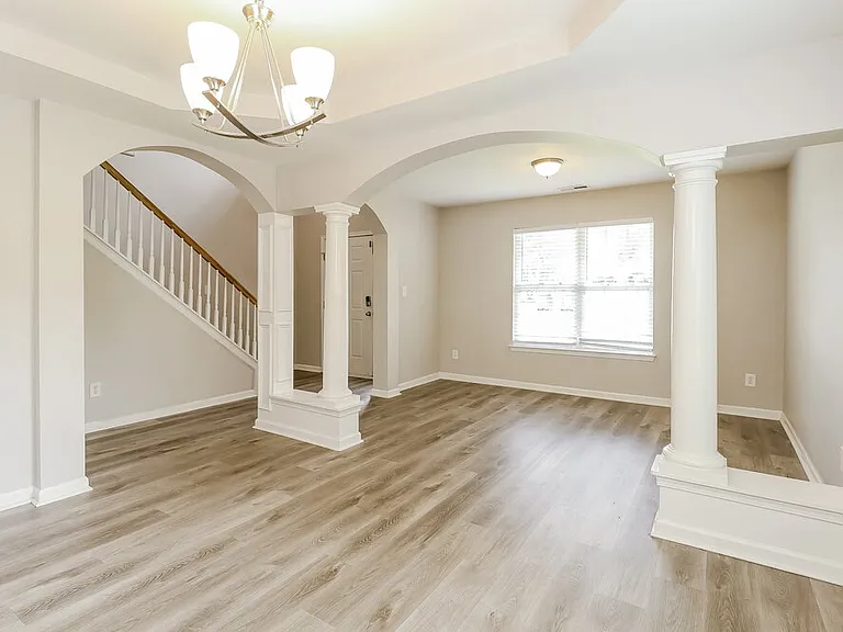 1215 Ben Livingston Rd — Photo 8