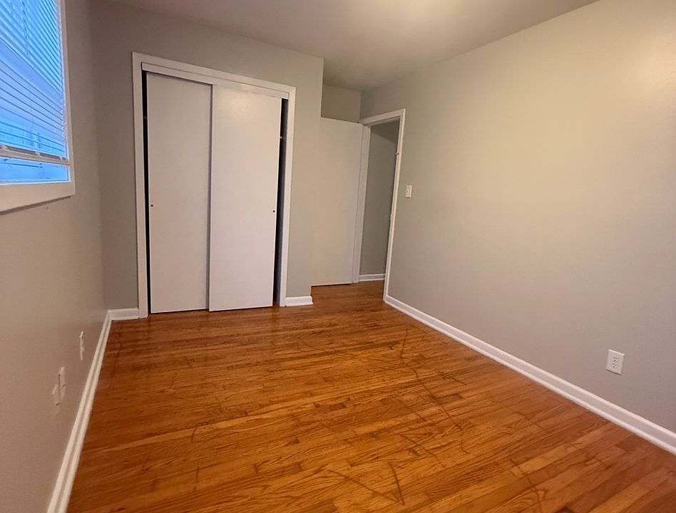 1st image of 1607 Finley Ave