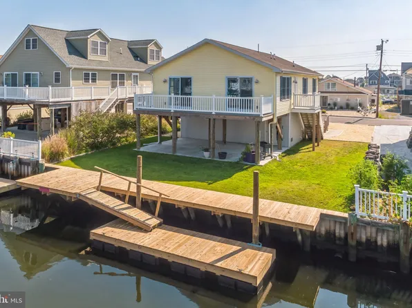15 N Captains Dr, Little Egg Harbor, NJ 08087
