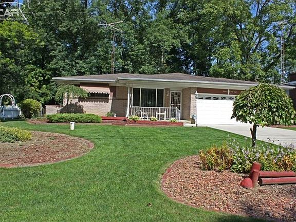 2nd image of 1148 Trotwood Ln