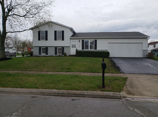 3355 Park Ridge Dr, Grove City, OH 43123