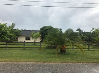 18481 SW 208th St, Miami, FL 33187