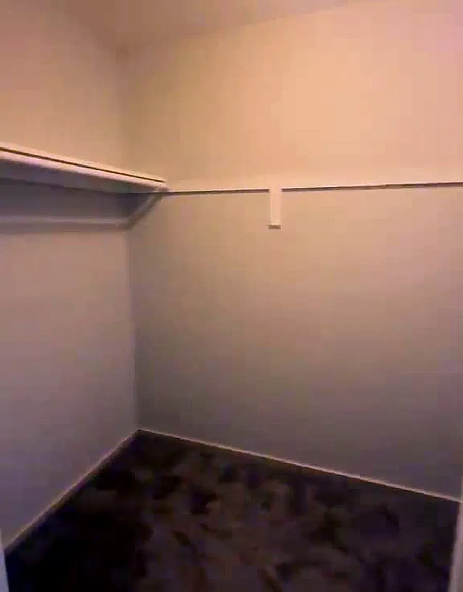 3 bed, 1100 sqft, $3,100 — Photo 4