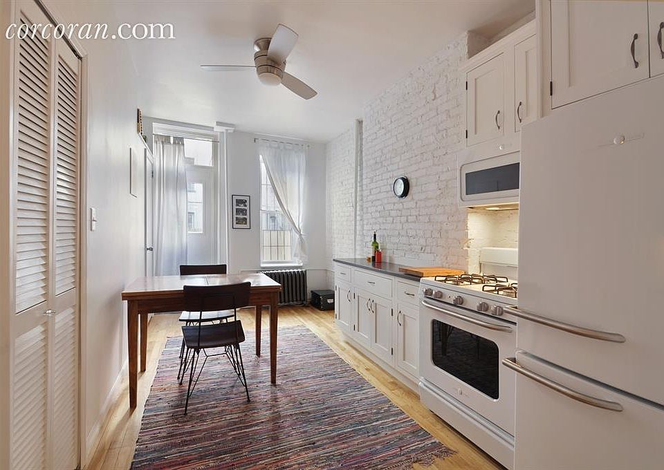 1st image of 625 E 6th St APT 1B