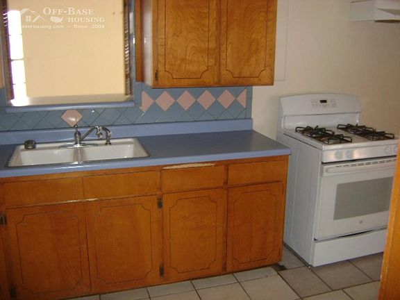 5th image of 310 N San Marcial St