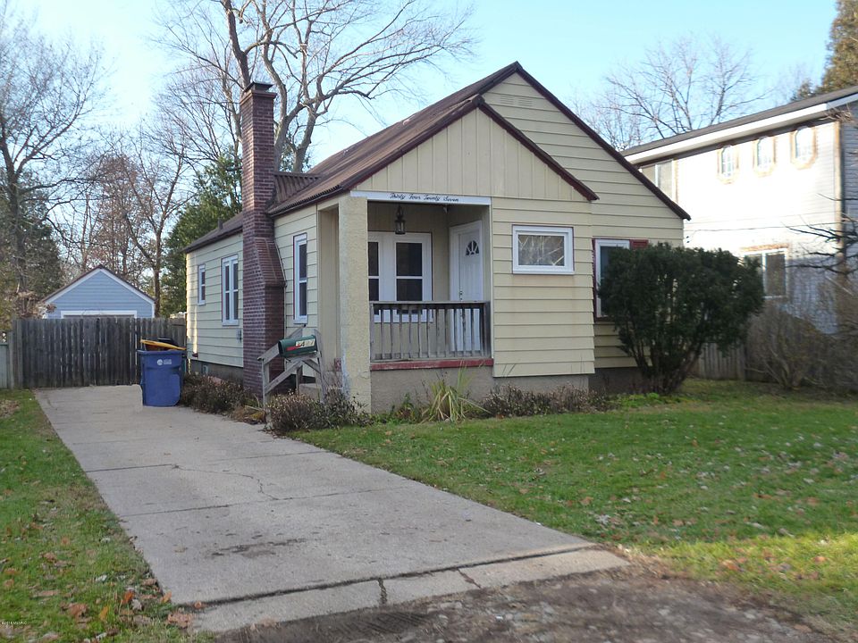 1st image of 3427 College Ave NE
